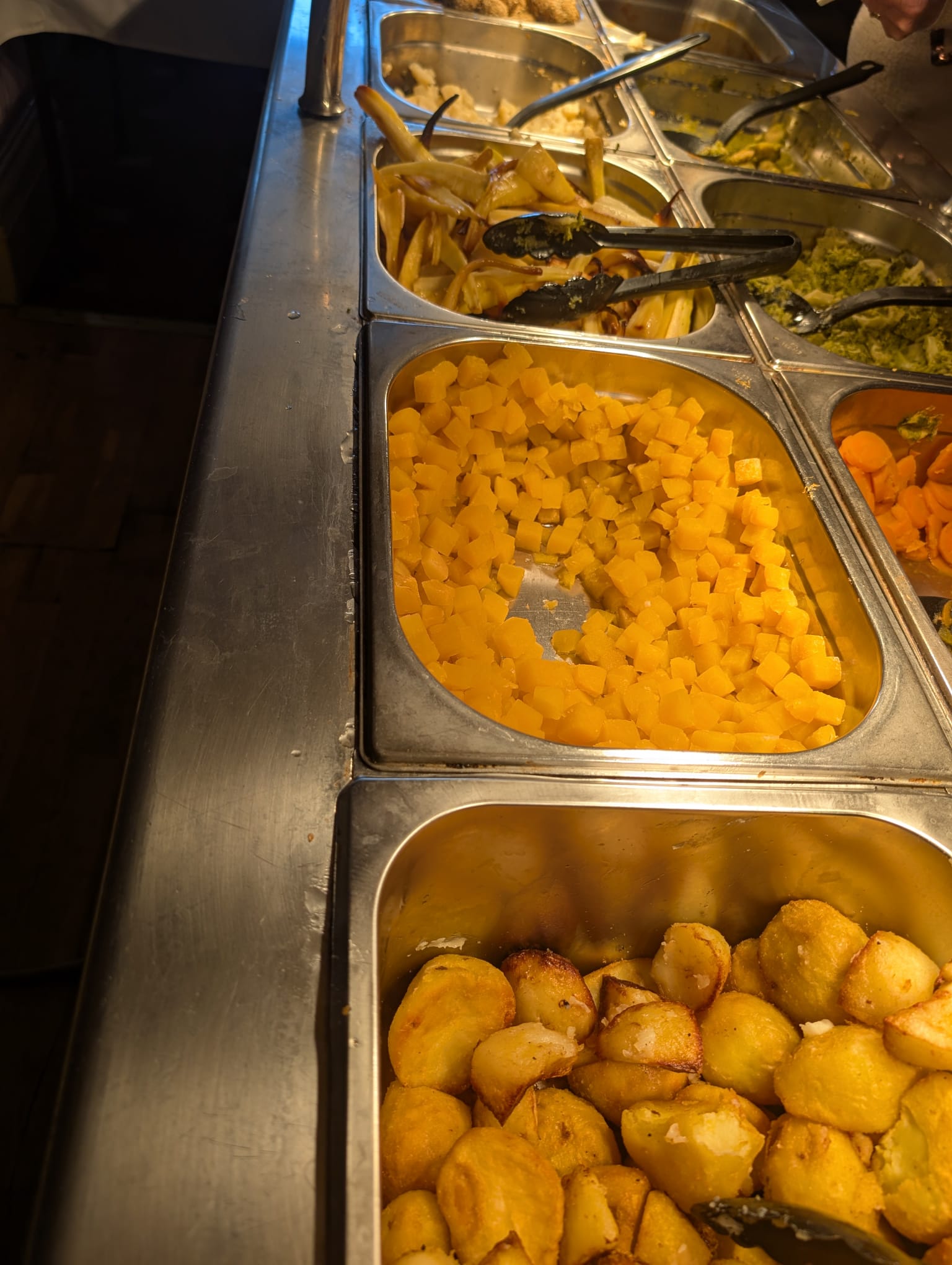 Sunday carvery serving line - meats and trimmings