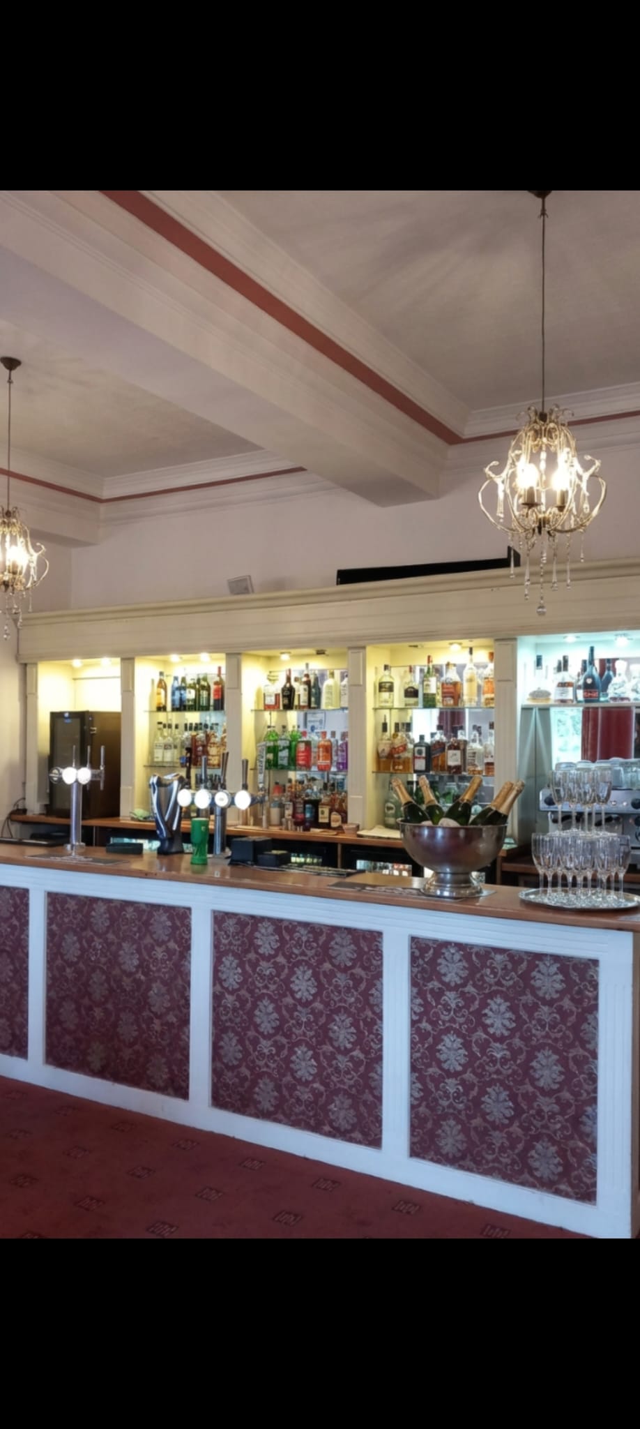 The Colonial Lounge bar