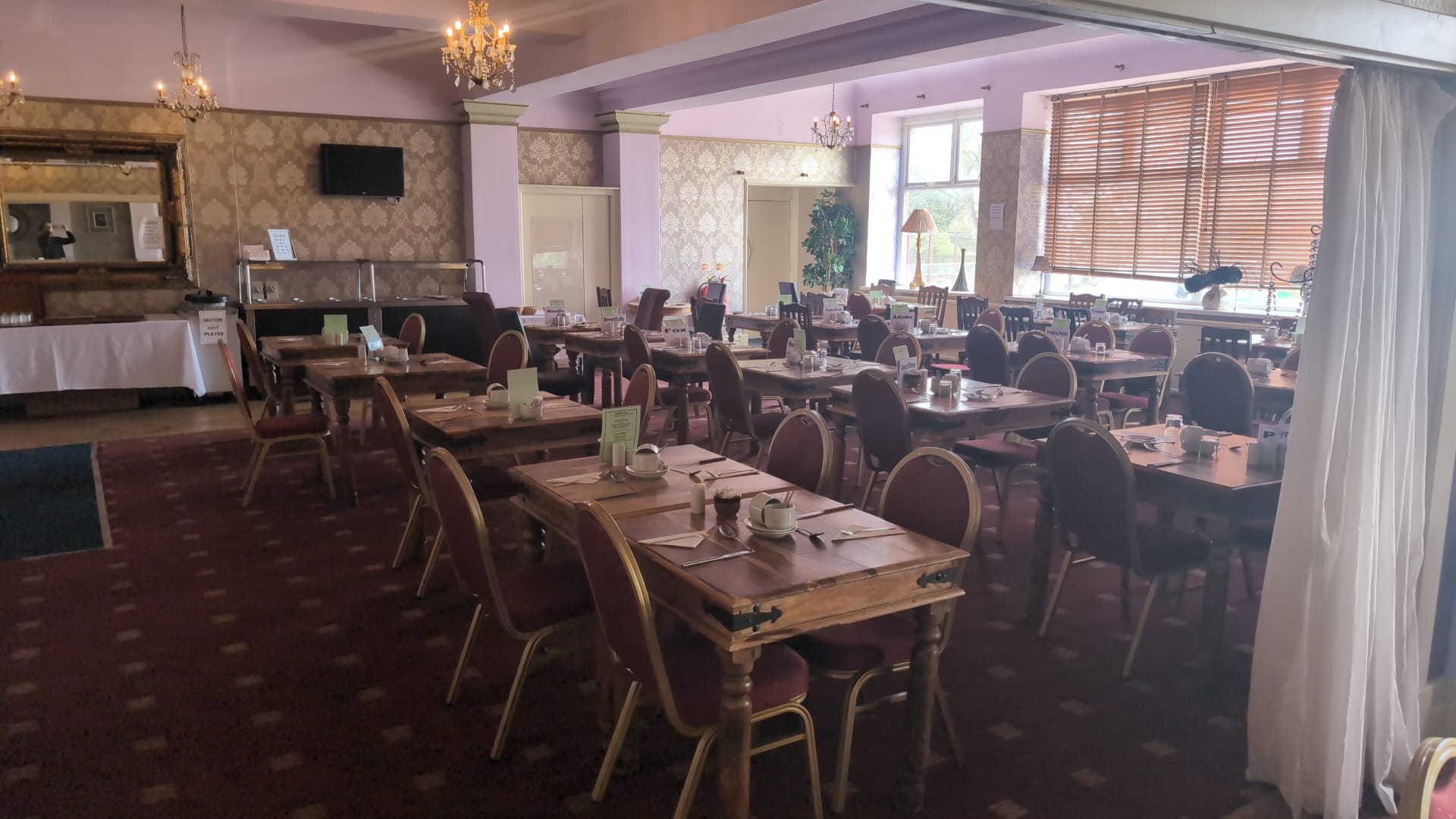 Restaurant dining room wide view - The Royal Hotel, Skegness