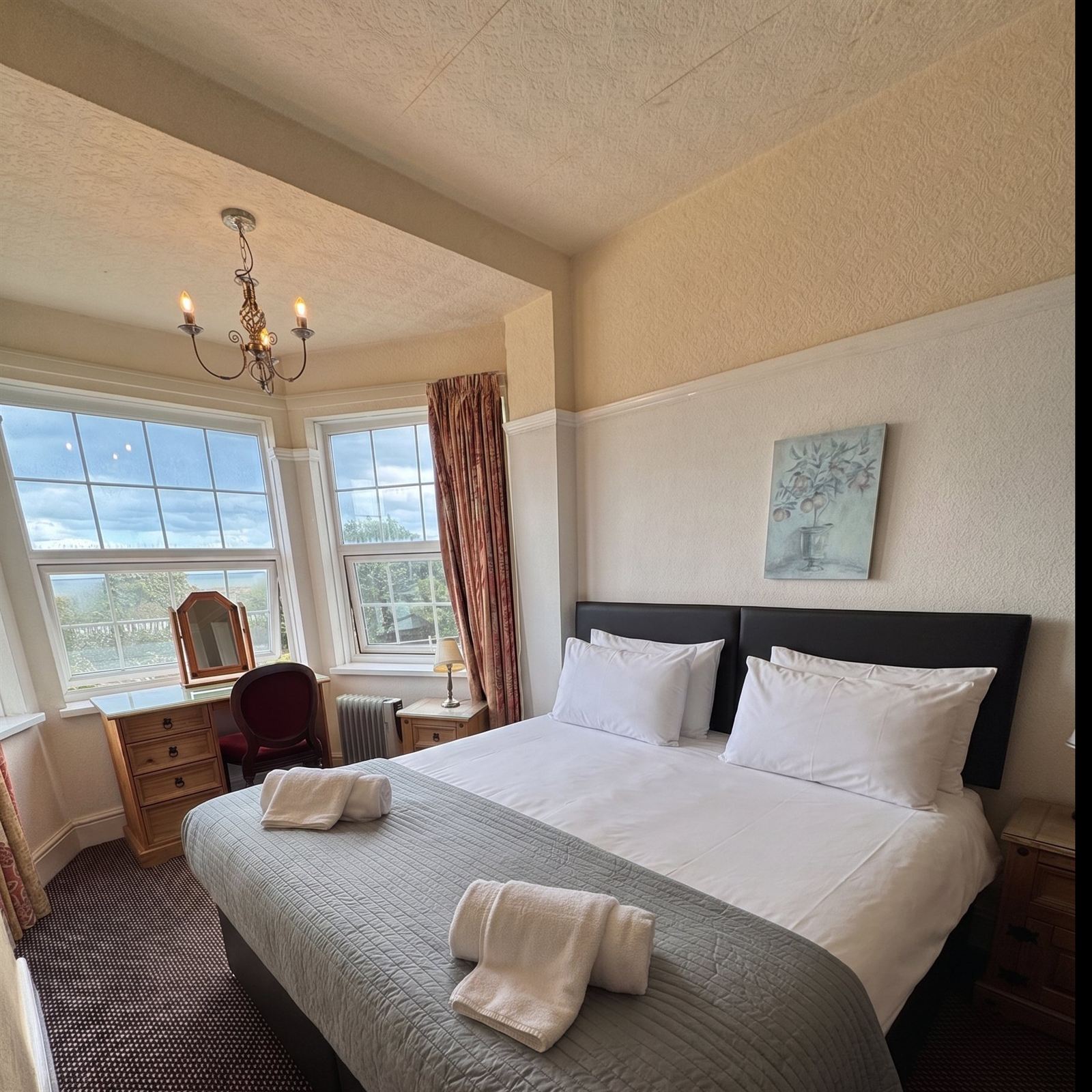 Standard Double Seaview guest room at The Royal Hotel